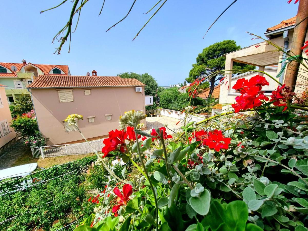 Julia Appartement Biograd Na Moru Buitenkant foto